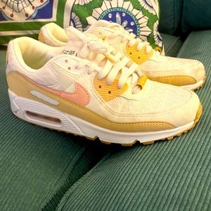 Nike sneakers - worn once - size 8.5